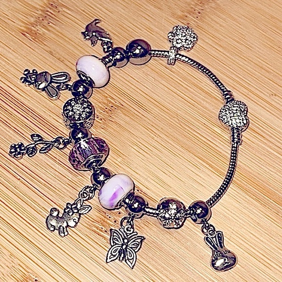 🍒 BOGO 🍒PRICE ONLY 4/23 “Spring has Sprung!” 🌸 Charm Bracelet & The Perfect Gift - Picture 3 of 16